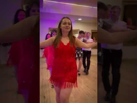 Cha Cha Latino / ARTMUSIC Szkoła Muzyki i Tańca